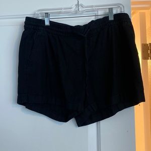 Old navy drawstring shorts
